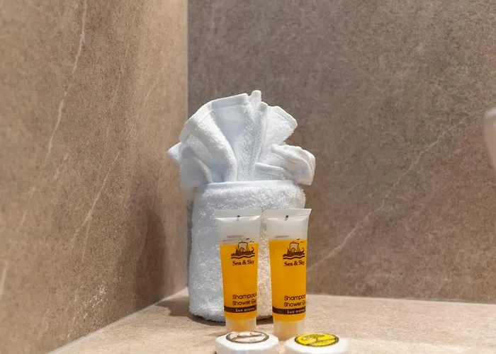 Alimbali فيلة Foiníkion